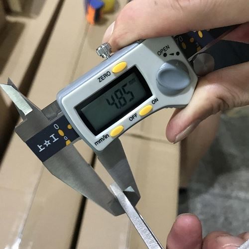 quality control of T shape clamp for tin roof(001)